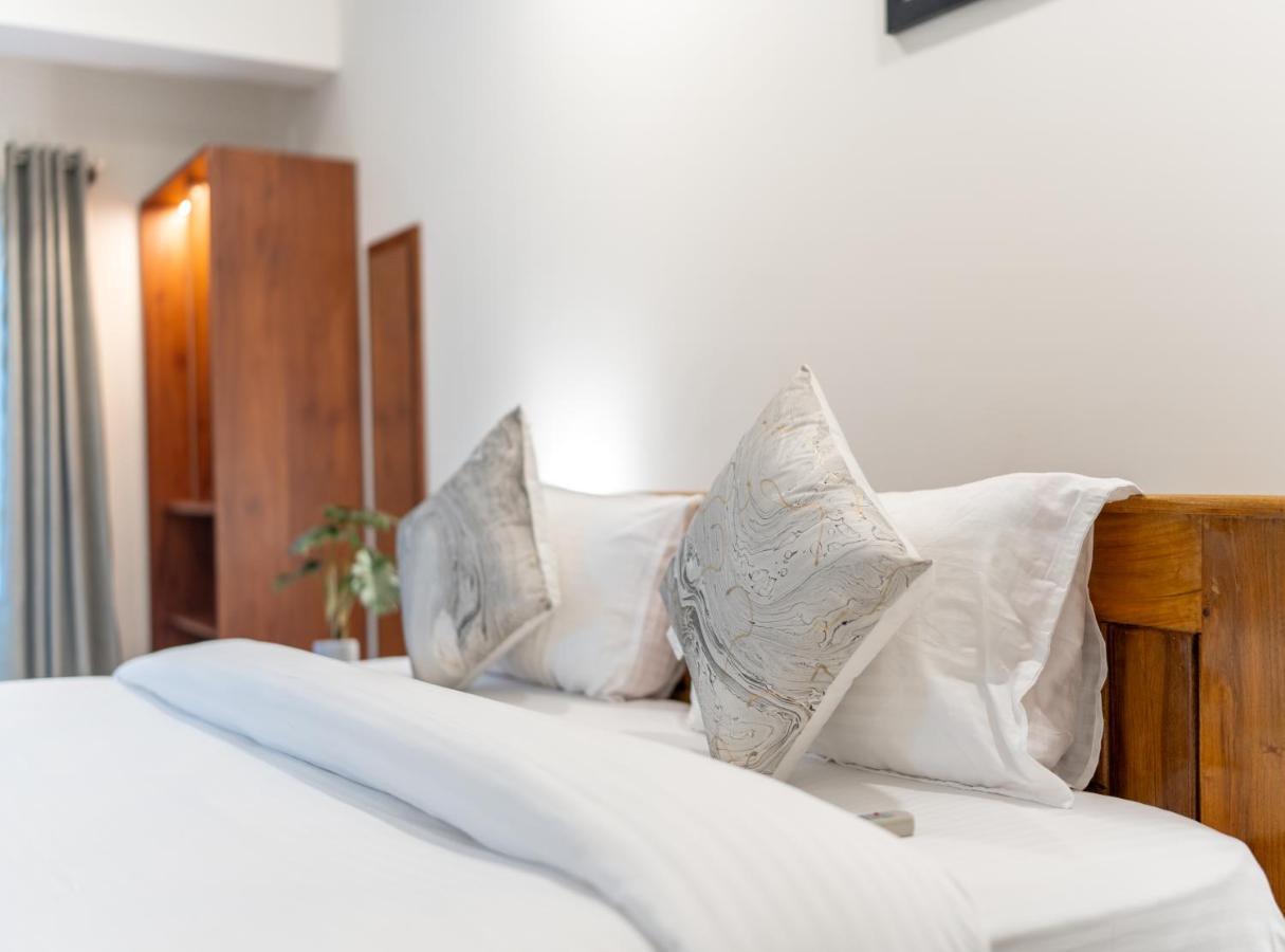 The Silver Chimes Suites 벵갈루루 외부 사진